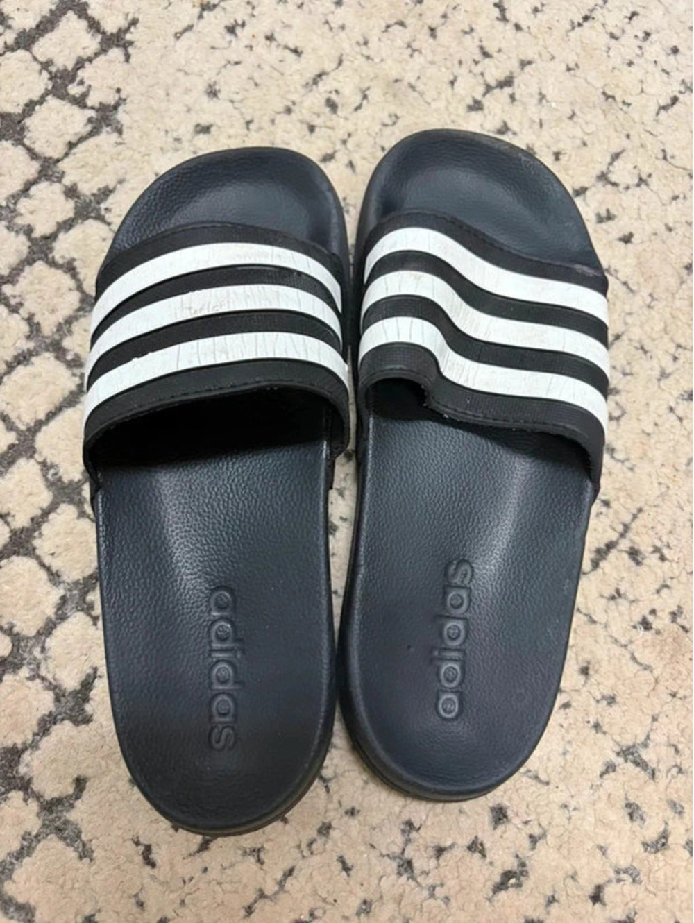 adidas Adilette Shower Slides Kids Size 3 Black White